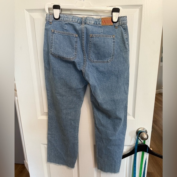 Vintage Guess Jeans USA Button Fly Mid Rise Straight Leg Denim Size 30 (8-10) - Picture 3 of 7